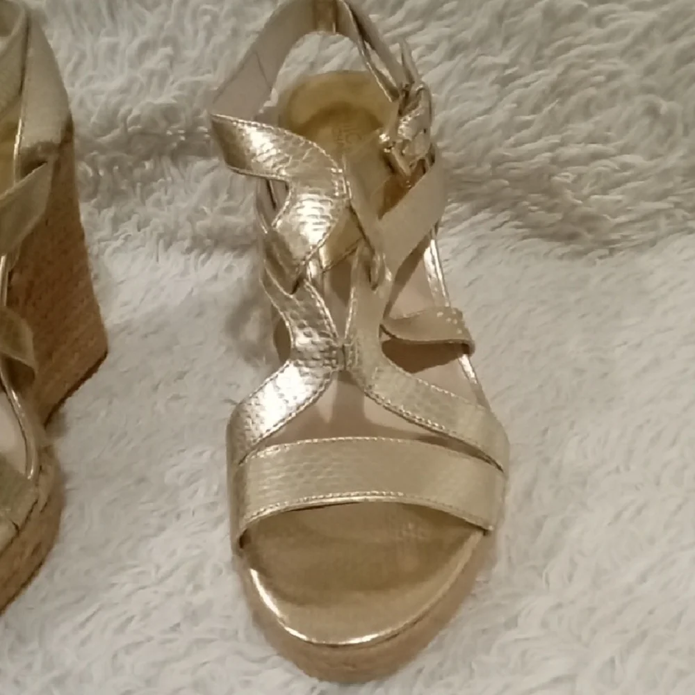 Michael Kors Elegant Gold Strappy Women's Wedges - Picture 6 of 8